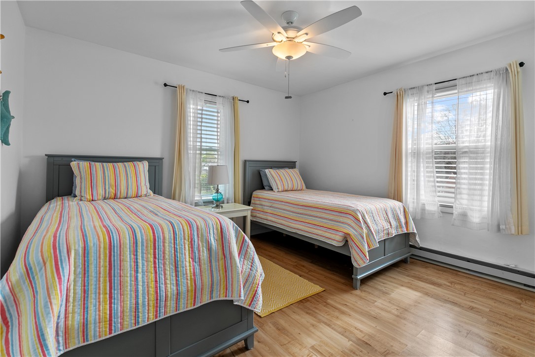 24 Aborn Street Newport, RI 02840 - Photo 18 of 33