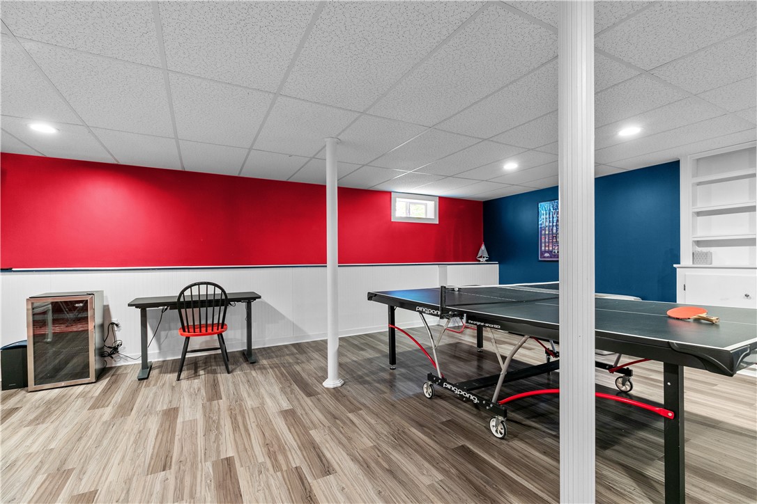 24 Aborn Street Newport, RI 02840 - Photo 27 of 33