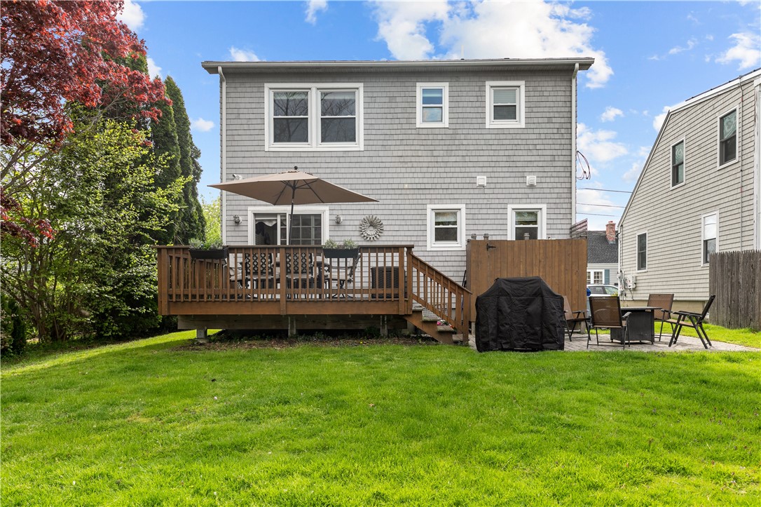 24 Aborn Street Newport, RI 02840 - Photo 33 of 33