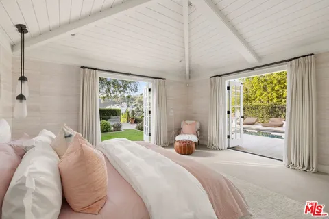 $5,150,000 | 1441 Oriole Drive, Los Angeles, CA 90069