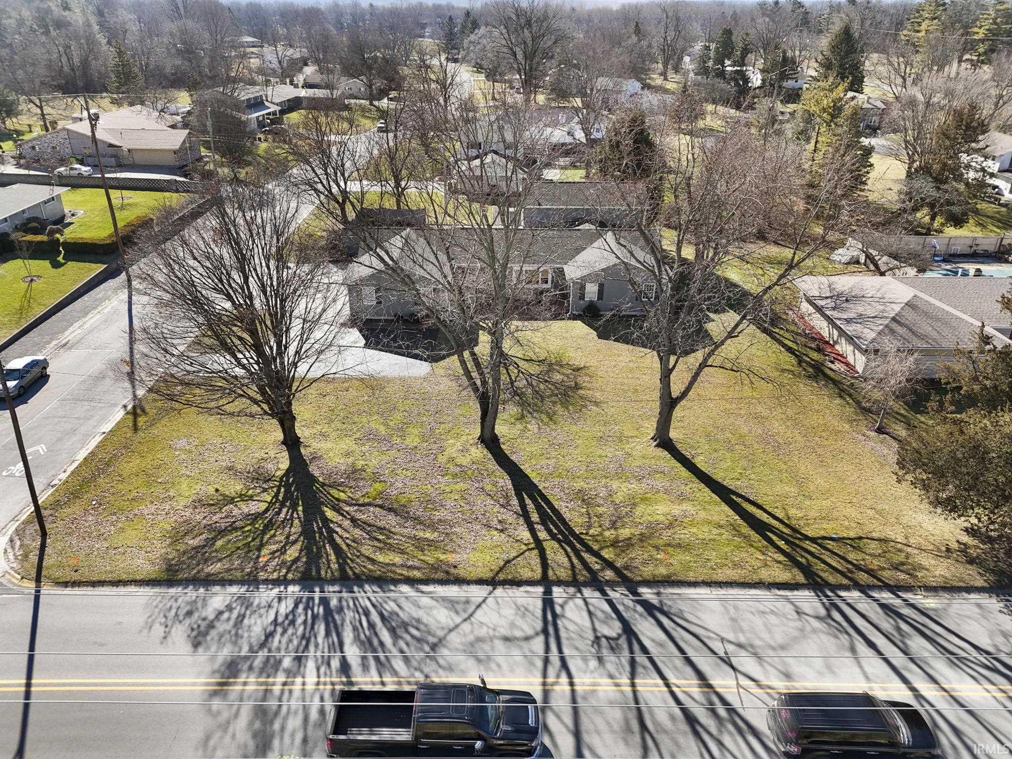 809 Flaxmill Road Huntington, IN 46750 - Photo 4 of 36 Gallery Image 4