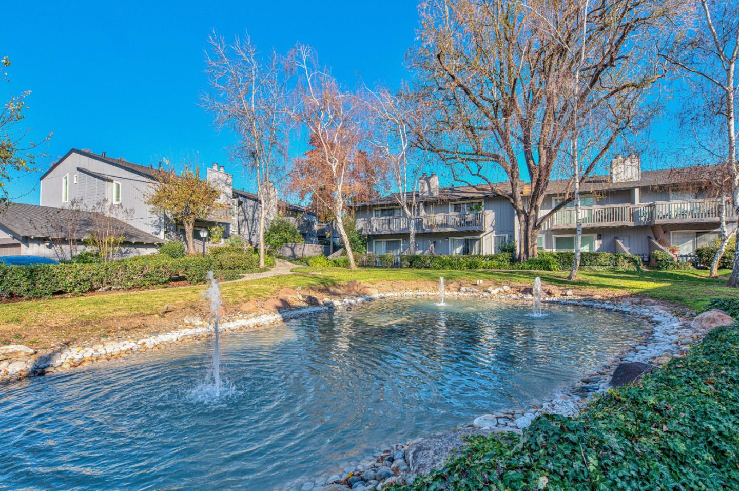 2224 Almaden Road, Unit A San Jose, CA 95125 - Photo 27 of 29 a view of a swimming pool with an outdoor space