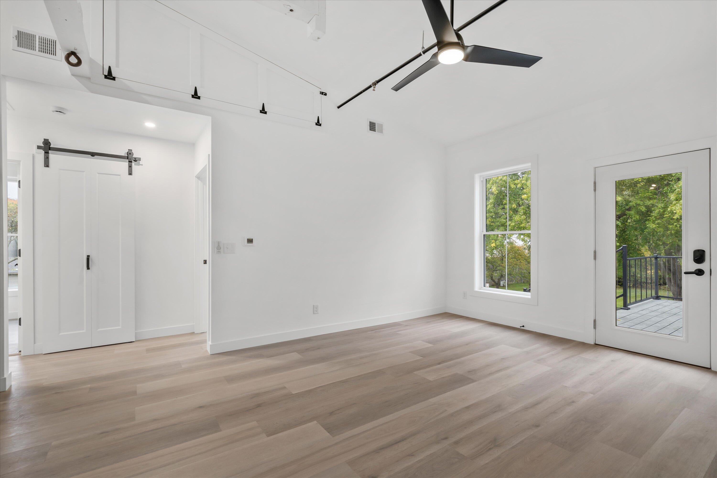 308 Oak Street, Unit 201 Slinger, WI 53086 - Photo 11 of 20 Great Room