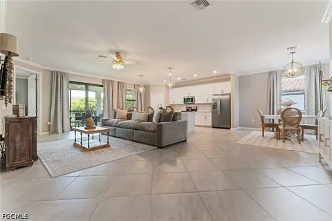 $429,900 | 12027 Hawthorn Lake Drive, Unit 202, Fort Myers, FL 33913