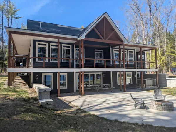 $1,500,000 | 15 Daylilly Lane, Limington, ME 04049