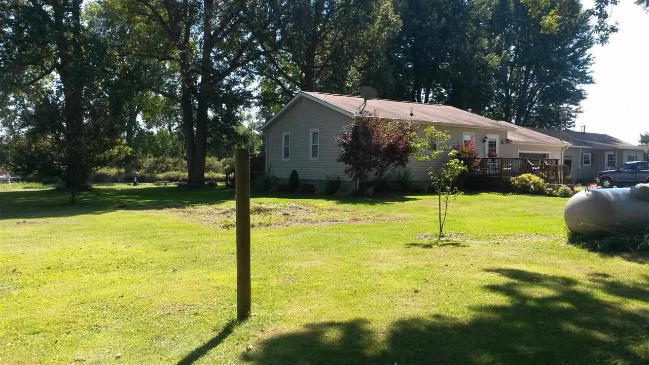 10512 North Oak Knoll Road East Rome City, IN 46784 - Photo 4 of 18