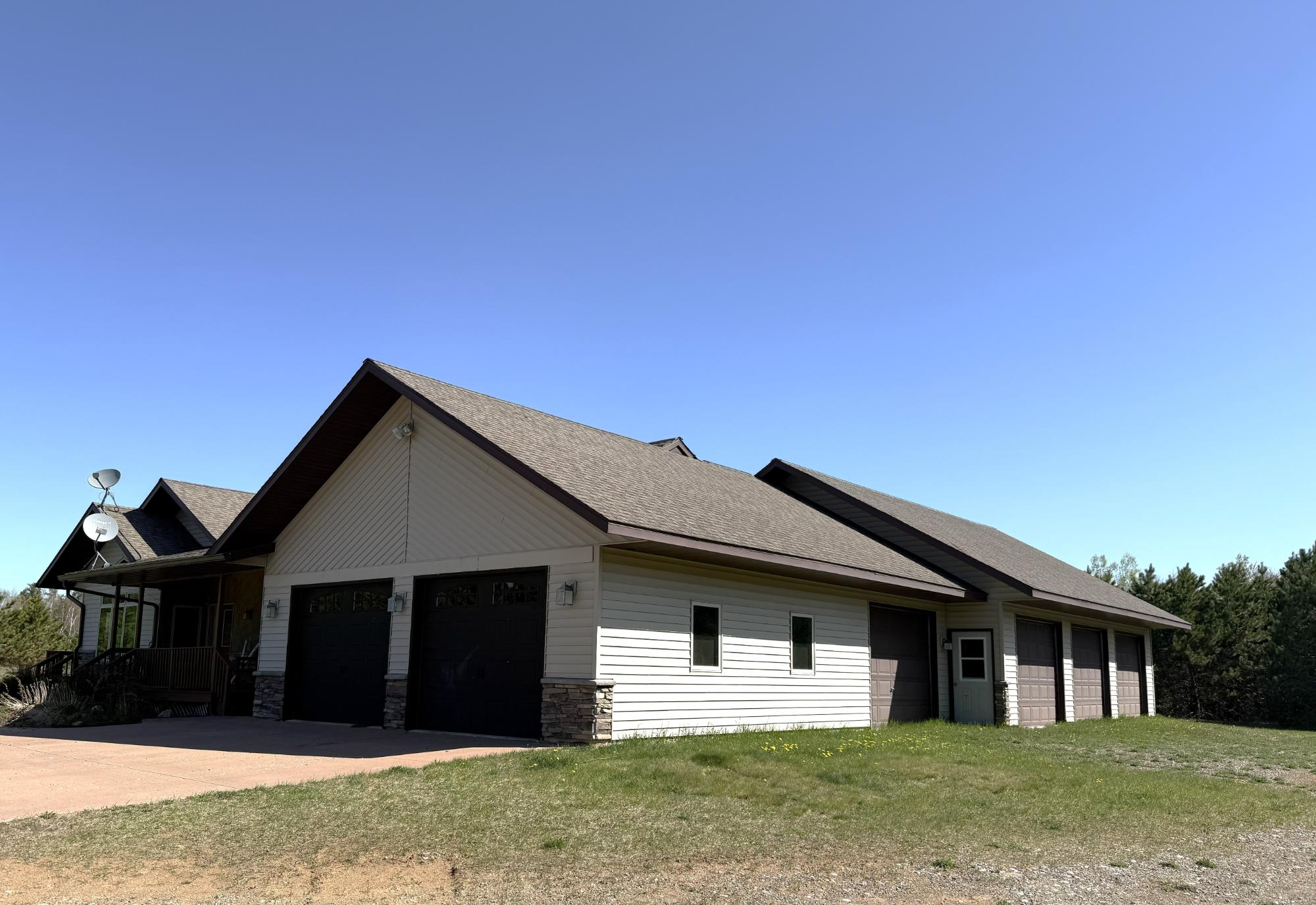 N19088 Sandy Loop Road Goodman, WI 54125 - Photo 9 of 52 Gallery Image 9
