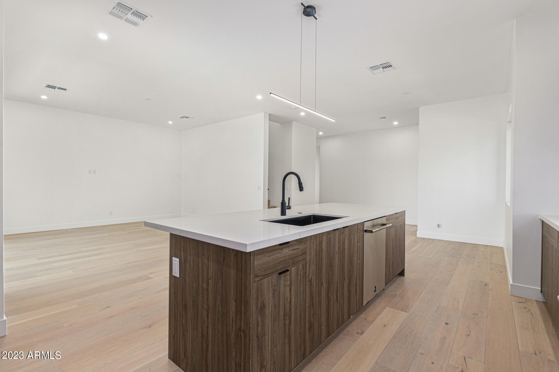 1625 East Lamar Road, Unit 2 Phoenix, AZ 85016 - Photo 7 of 37 0030-30 - Lamar