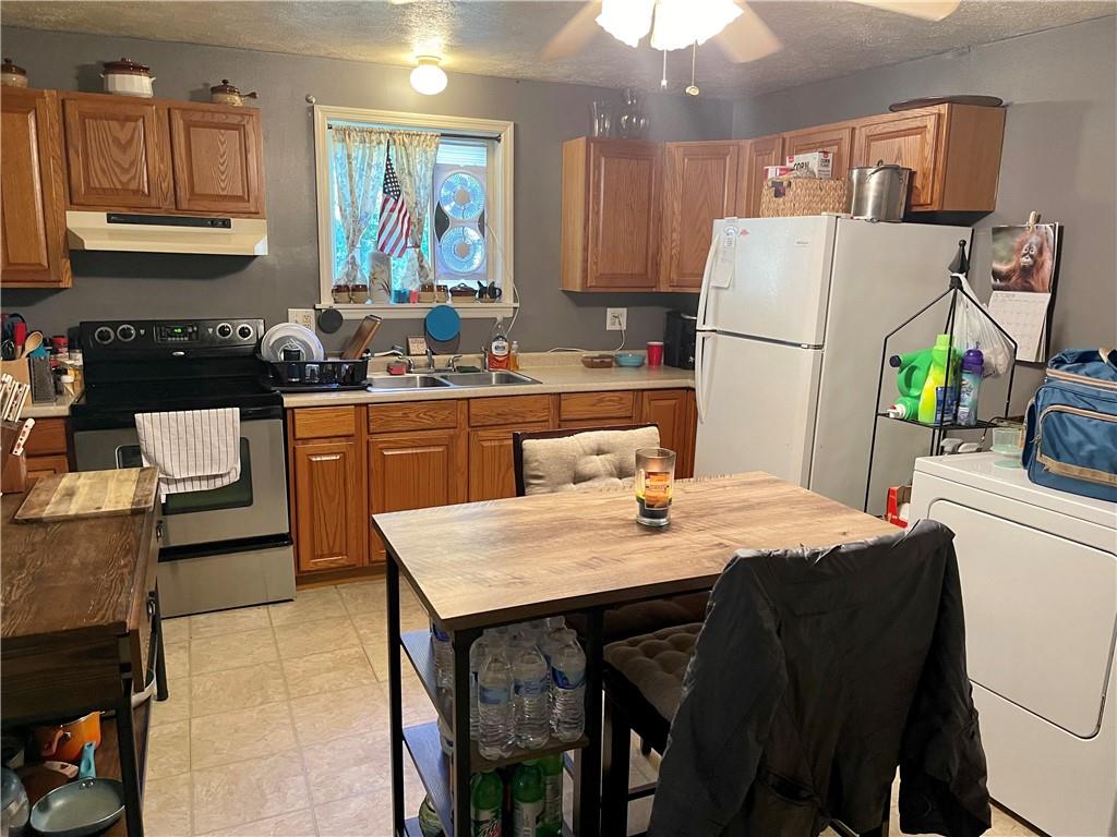246 Reservoir Road Star Junction, PA 15482 - Photo 4 of 17