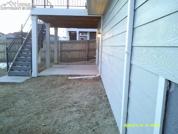 a view of entryway