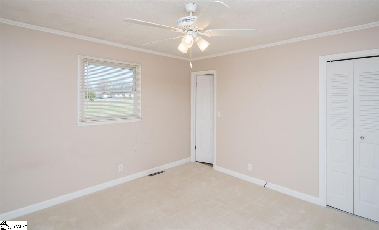 4121 New Cut Road Inman, SC 29349 - Photo 6 of 34