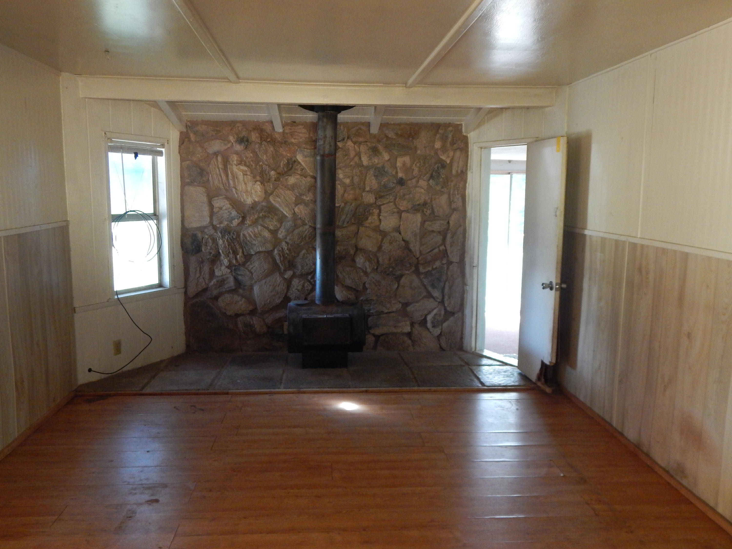 5263 Balls Ferry Road Anderson, CA 96007 - Photo 11 of 17 DSCN3559