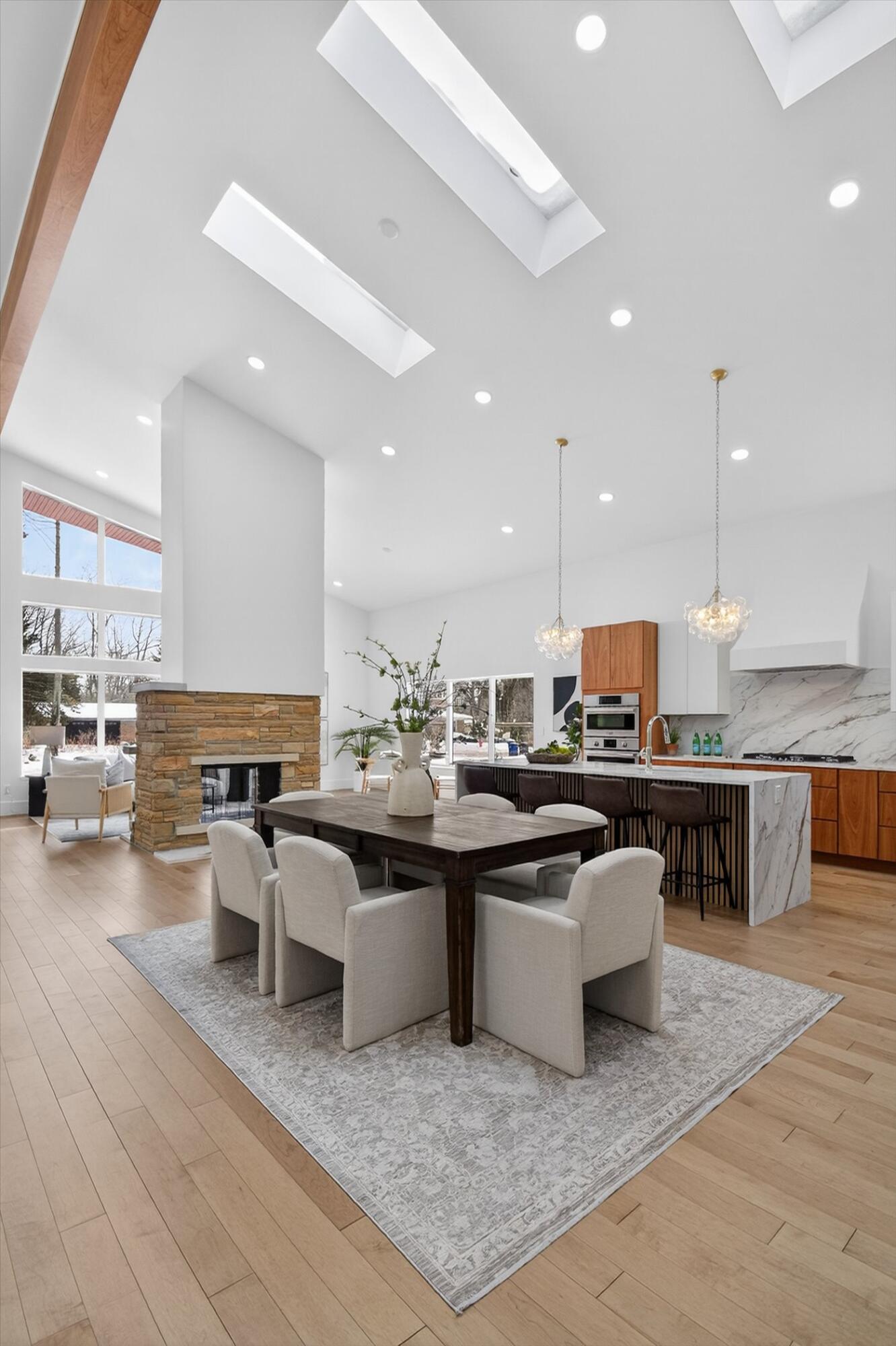 1410 Kearney Road Ann Arbor, MI 48104 - Photo 31 of 80 093-1410-Kearney-Rd-WindowStill-59