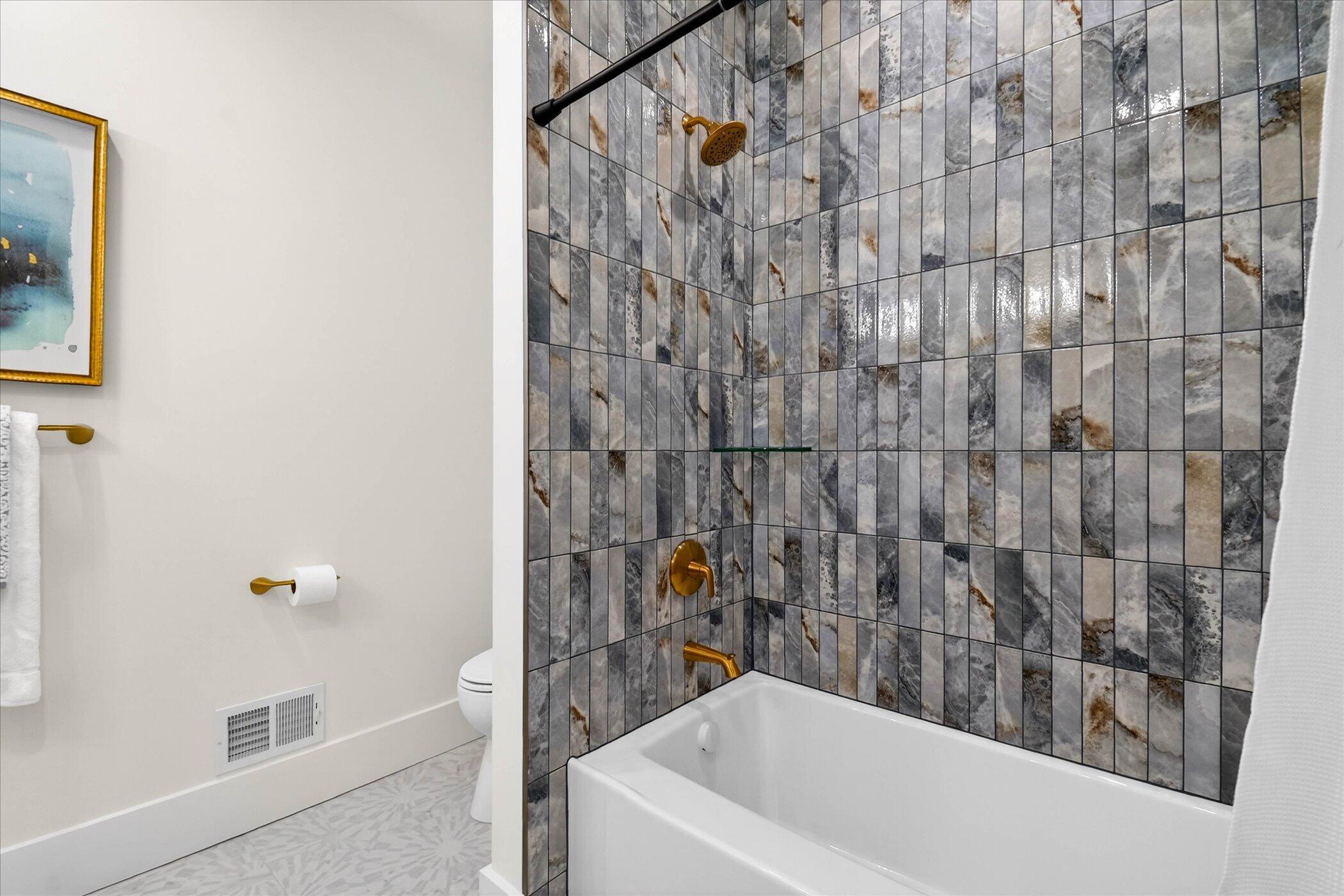 1410 Kearney Road Ann Arbor, MI 48104 - Photo 37 of 80 030-1410-Kearney-Rd-WindowStill-21