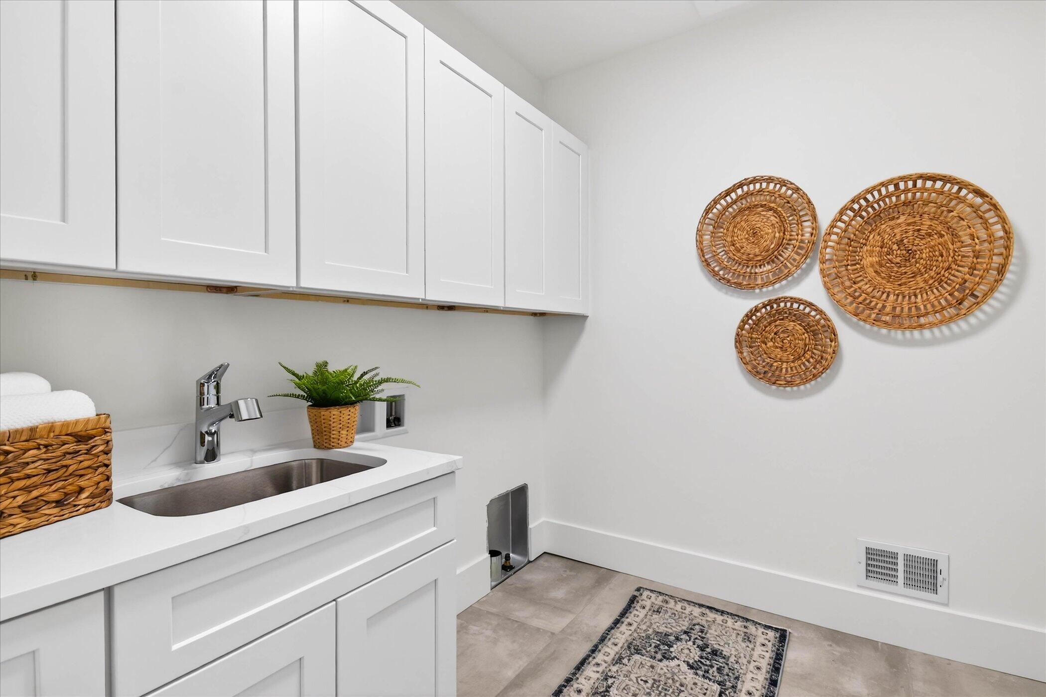 1410 Kearney Road Ann Arbor, MI 48104 - Photo 47 of 80 034-1410-Kearney-Rd-WindowStill-25