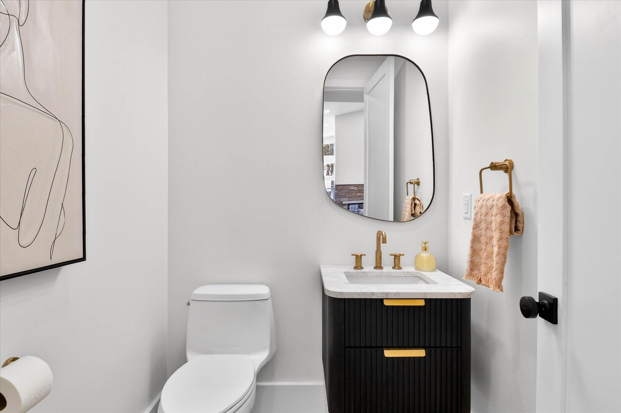 1410 Kearney Road Ann Arbor, MI 48104 - Photo 62 of 80 049-1410-Kearney-Rd-WindowStill-40