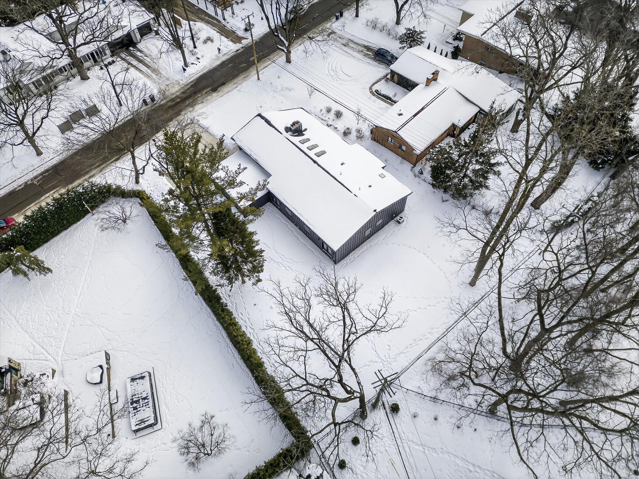 1410 Kearney Road Ann Arbor, MI 48104 - Photo 77 of 80 075-1410-Kearney-Rd-WindowStill-59