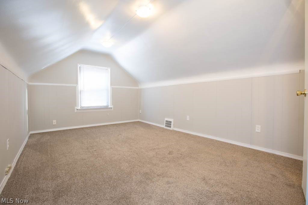 4580 East Berwald Road Cleveland, OH 44121 - Photo 17 of 34