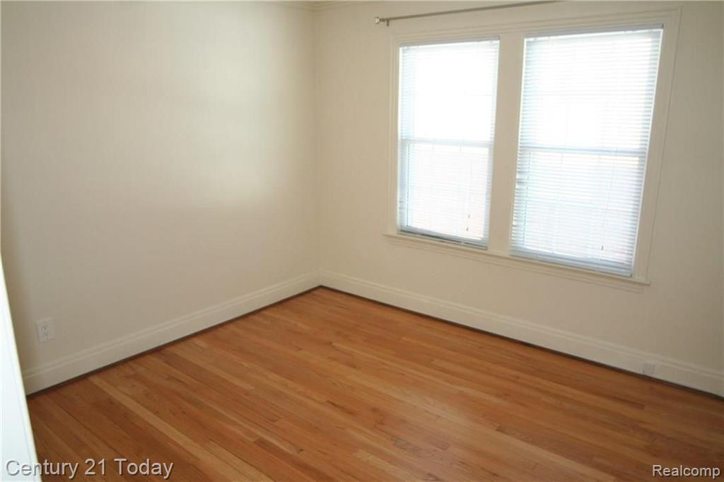 408 Baldwin Road Birmingham, MI 48009 - Photo 14 of 23