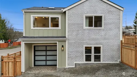 $699,995 | 2115 Southwest Thistle Street, Seattle, WA 98106