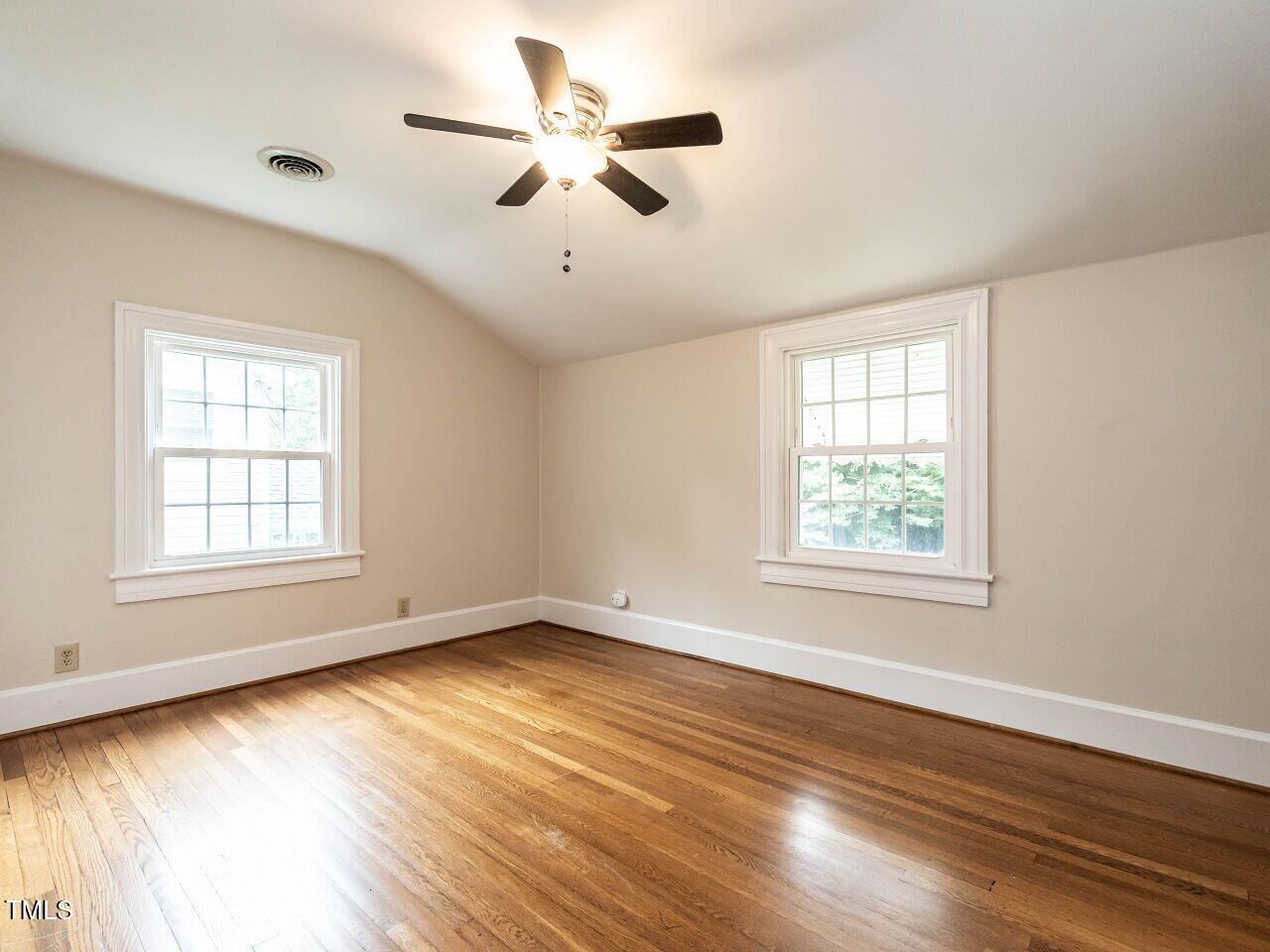 412 Morrison Avenue Raleigh, NC 27608 - Photo 17 of 26 021-1280x960-bedroom