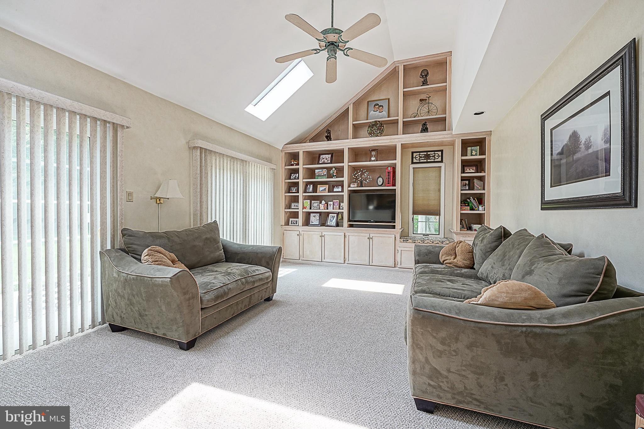 20 Maple Tree Drive Westampton, NJ 08060 - Photo 15 of 57 Family Room