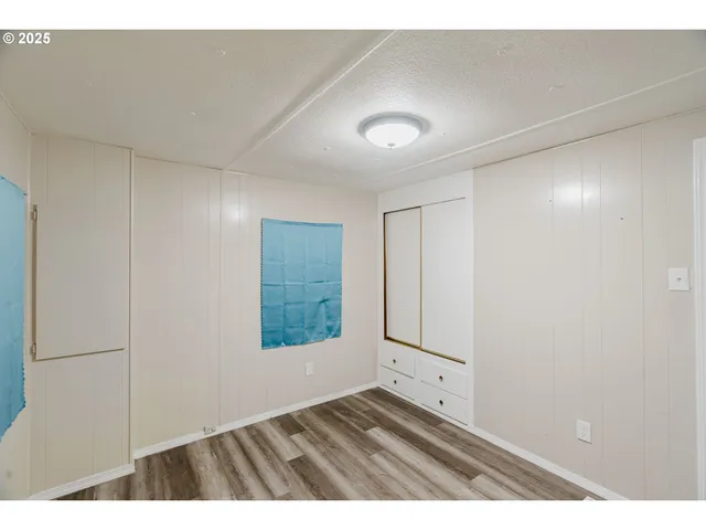 $55,000 | 4882 Lancaster Drive, Unit 7, Salem, OR 97305