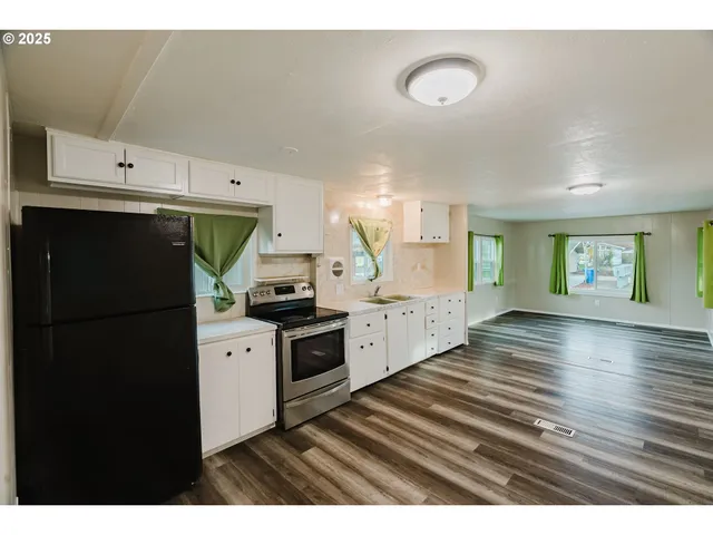 $55,000 | 4882 Lancaster Drive, Unit 7, Salem, OR 97305