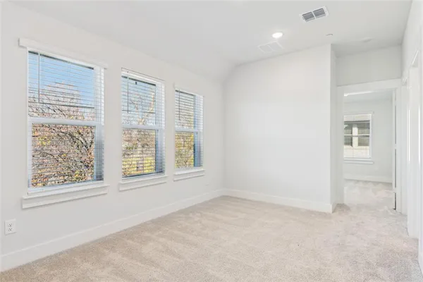 $3,199 | 12895 Raven Way, Unit 33, Farmers Branch, TX 75234