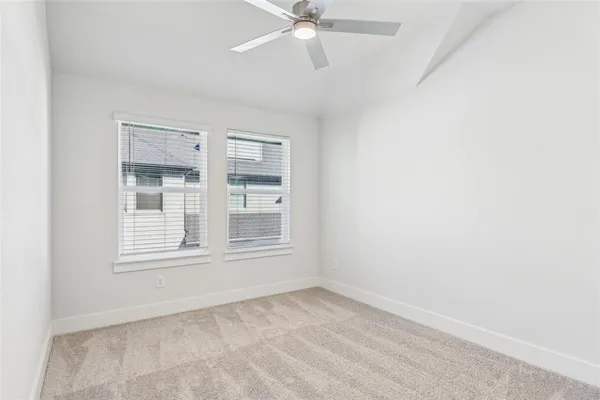 $3,199 | 12895 Raven Way, Unit 33, Farmers Branch, TX 75234