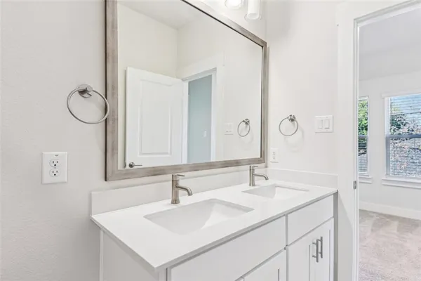 $3,199 | 12895 Raven Way, Unit 33, Farmers Branch, TX 75234