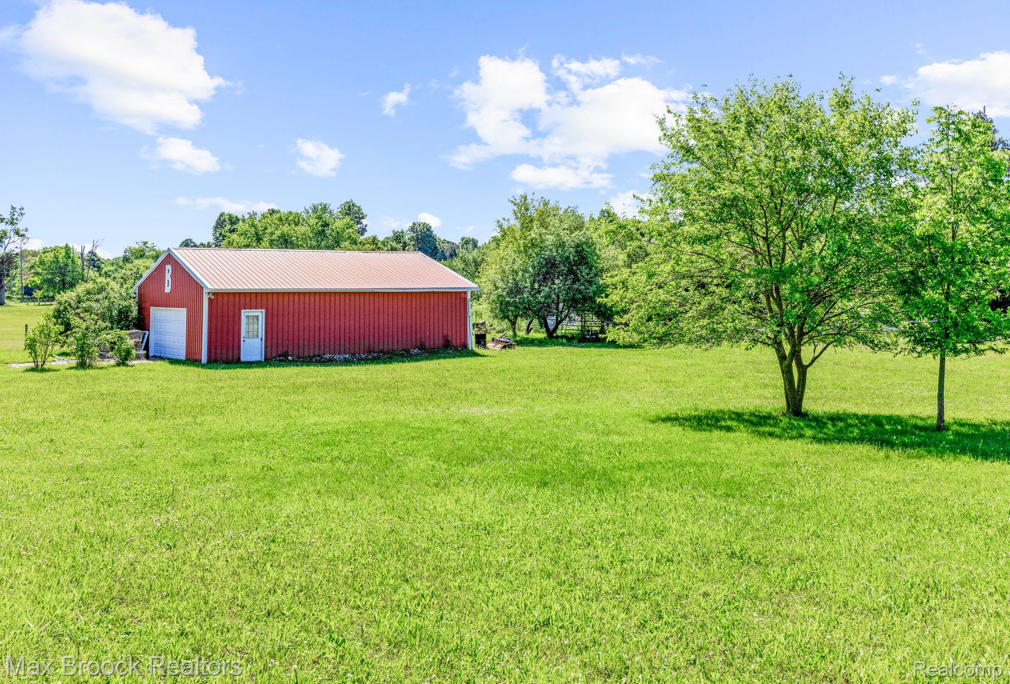 4067 Barnes Lake Road Columbiaville, MI 48421 - Photo 29 of 32