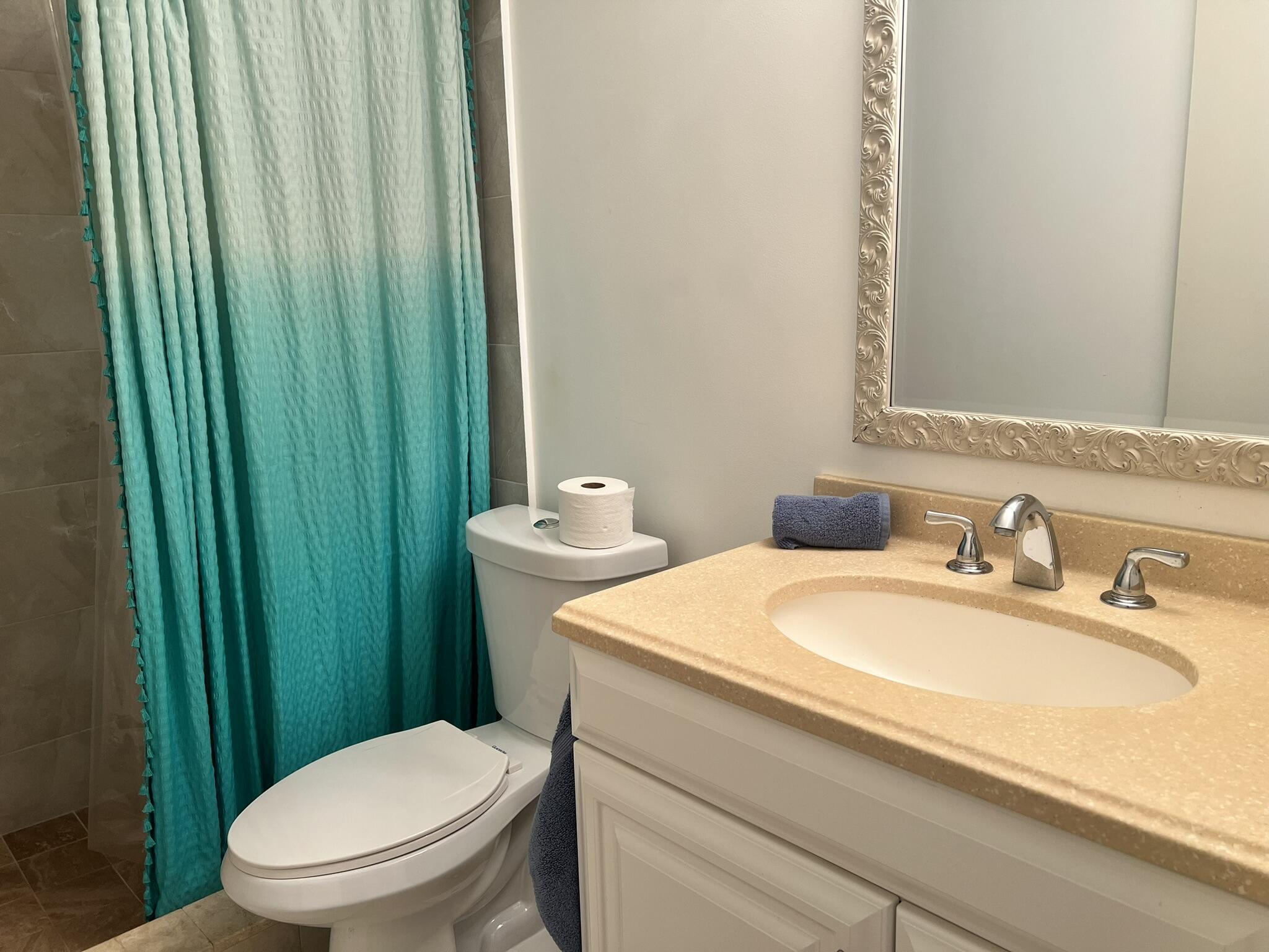 8029 Boca Rio Drive Boca Raton, FL 33433 - Photo 30 of 51 Second Bathroom
