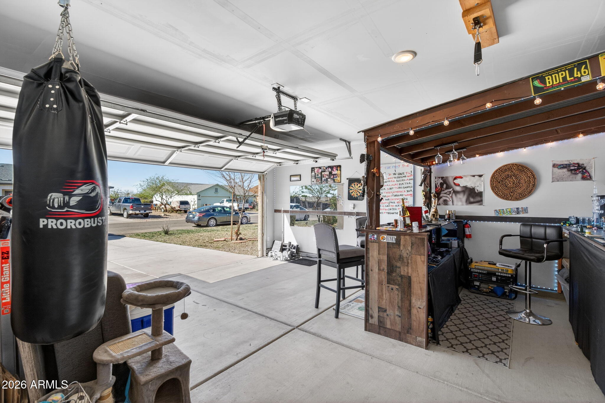 14423 South Capistrano Road Arizona City, AZ 85123 - Photo 26 of 36 a view of a room with gym equipment