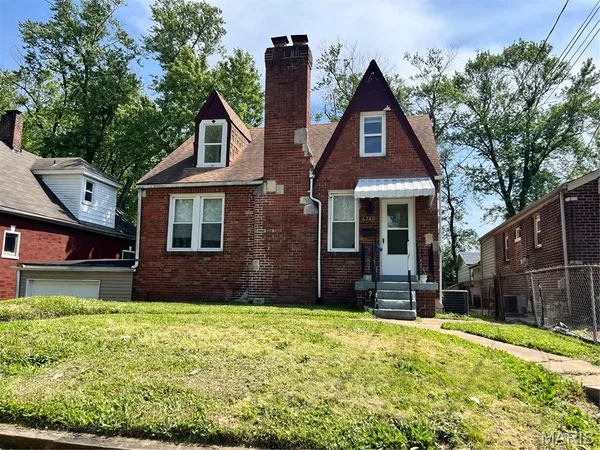 $120,000 | 6740 Robbins Avenue, Pagedale, MO 63133