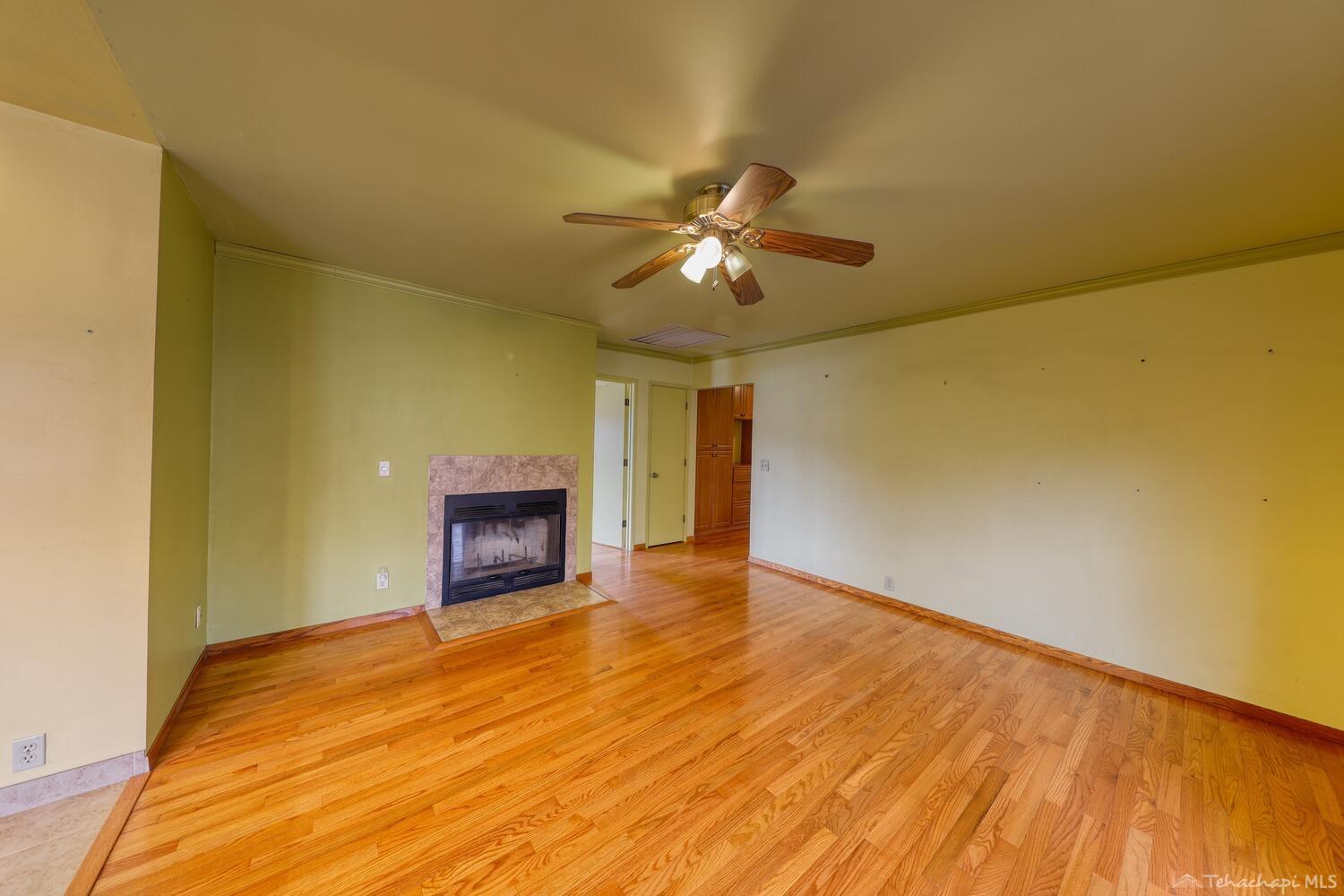 28901 North Lower Valley Road Tehachapi, CA 93561 - Photo 12 of 25 Gallery Image 12