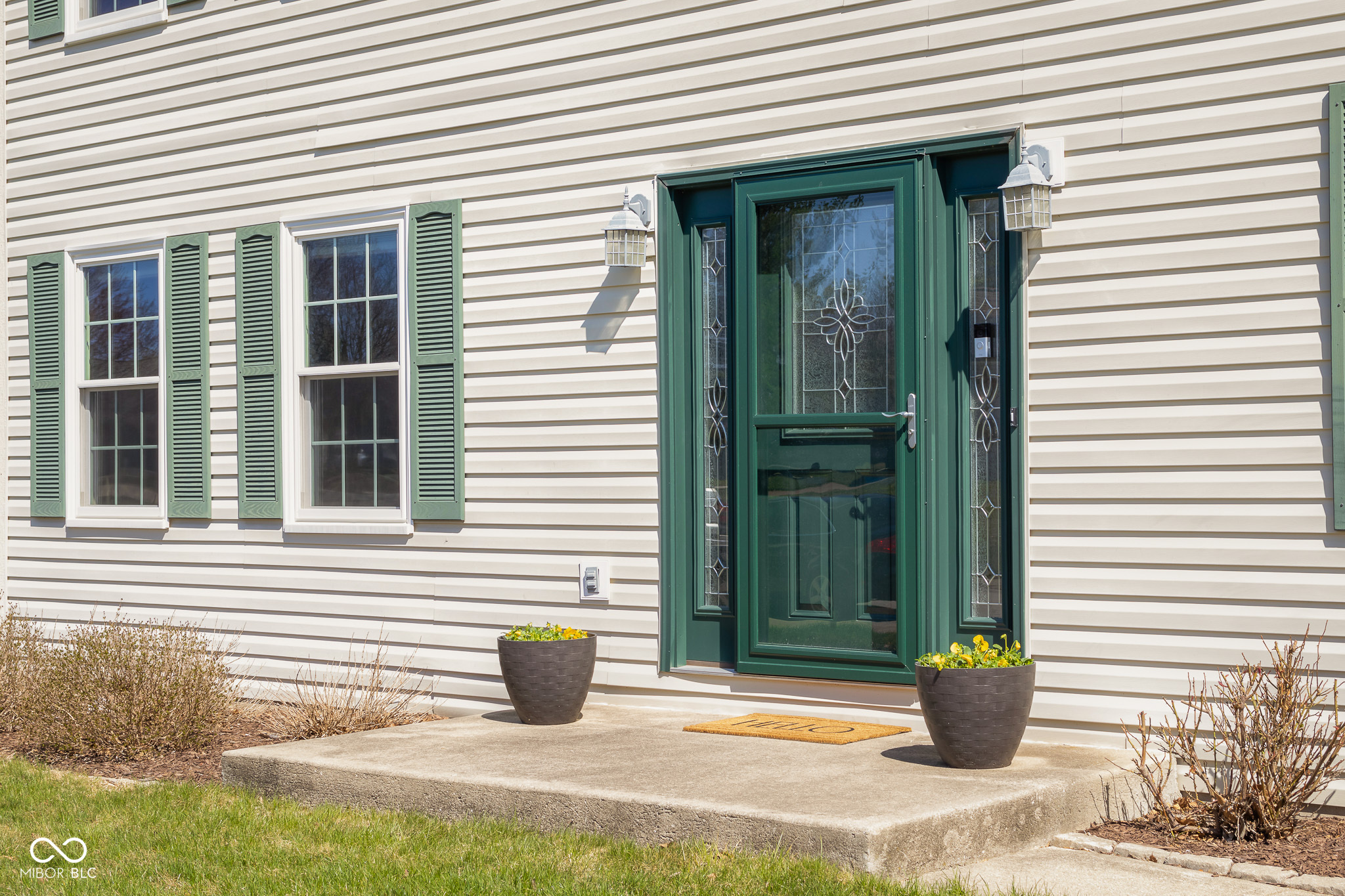 2895 Prairie Stream Way Columbus, IN 47203 - Photo 3 of 50 Gallery Image 3