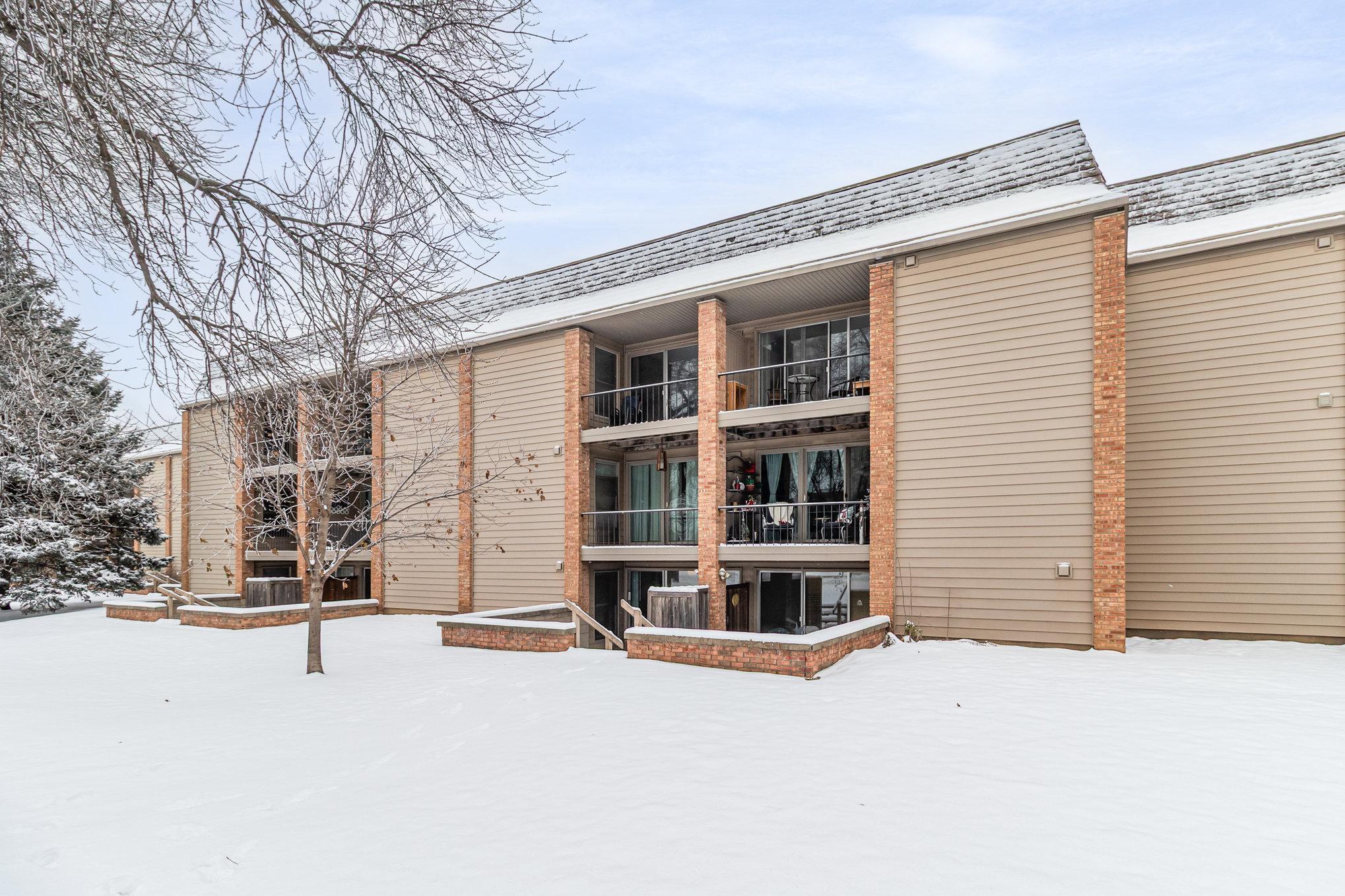 6423 Colony Way, Unit 1J Edina, MN 55435 - Photo 16 of 20