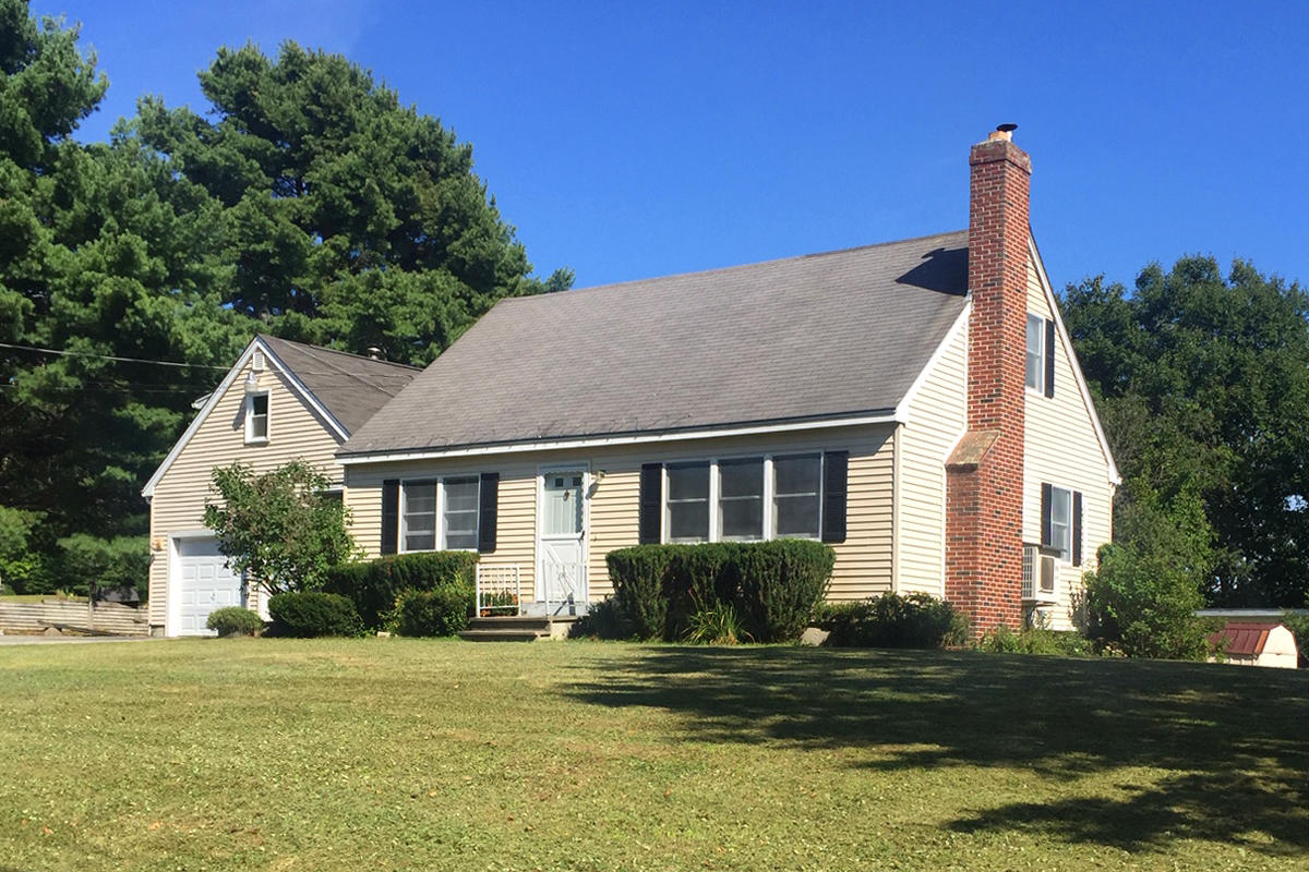 403 Hallowell Road Pownal, ME 04069 - Photo 1 of 53 approach