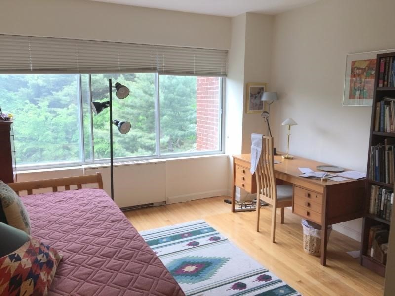 22 Chestnut Place, Unit 501 Brookline, MA 02445 - Photo 8 of 12