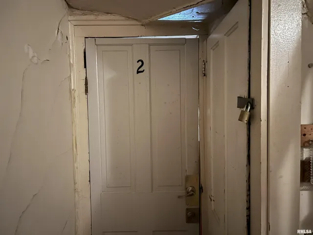 $50,000 | 232 Westminster Street, Jacksonville, IL 62650