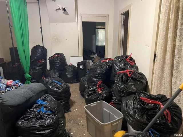 $50,000 | 232 Westminster Street, Jacksonville, IL 62650