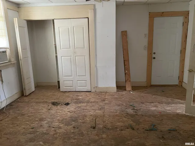 $50,000 | 232 Westminster Street, Jacksonville, IL 62650