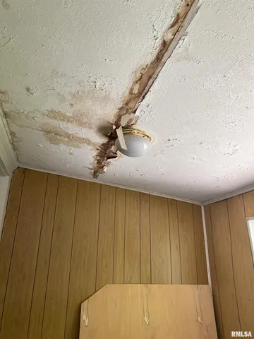 $50,000 | 232 Westminster Street, Jacksonville, IL 62650