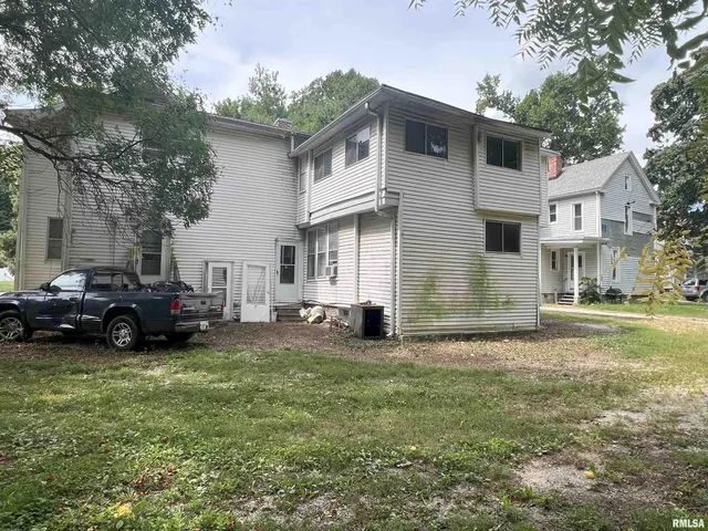 $50,000 | 232 Westminster Street, Jacksonville, IL 62650