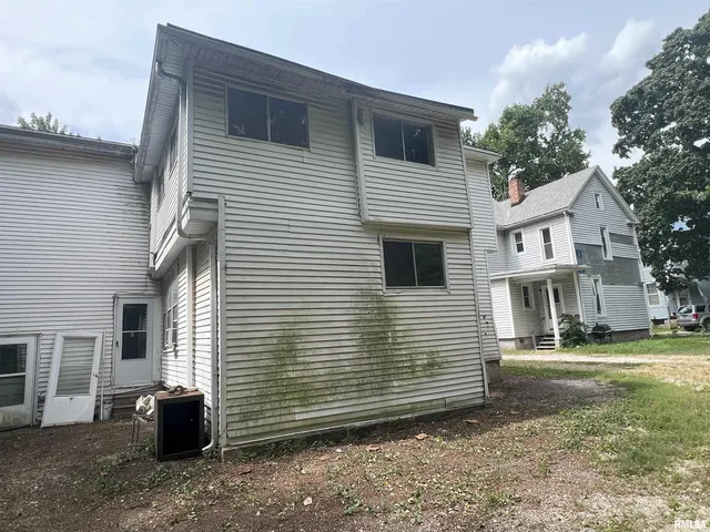 $50,000 | 232 Westminster Street, Jacksonville, IL 62650
