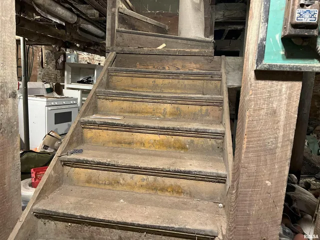 $50,000 | 232 Westminster Street, Jacksonville, IL 62650