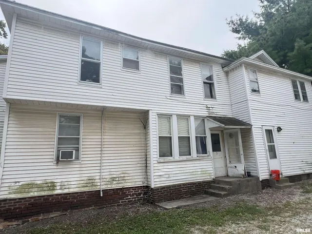 $50,000 | 232 Westminster Street, Jacksonville, IL 62650