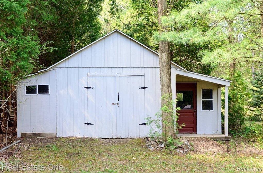 3453 East Sutton Road Dryden, MI 48428 - Photo 22 of 25 Storage Shed