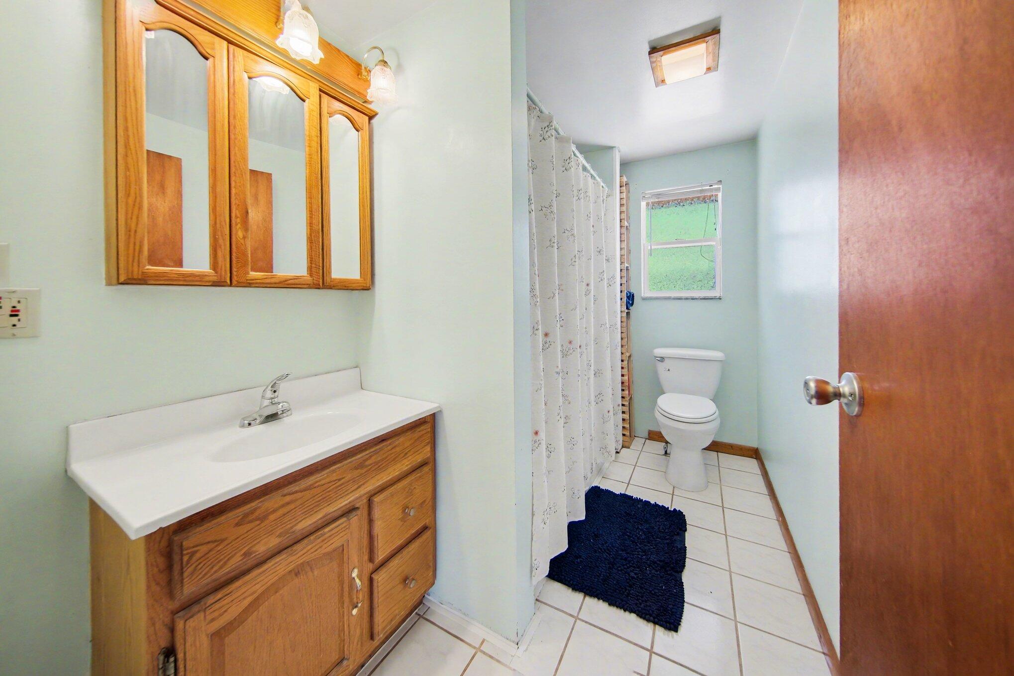 5497 Clark Lake Road Jackson, MI 49201 - Photo 18 of 28 018_file_1260